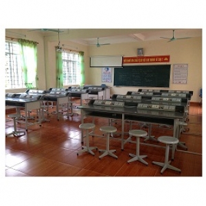 Bàn ghế thí nghiệm học sinh 01